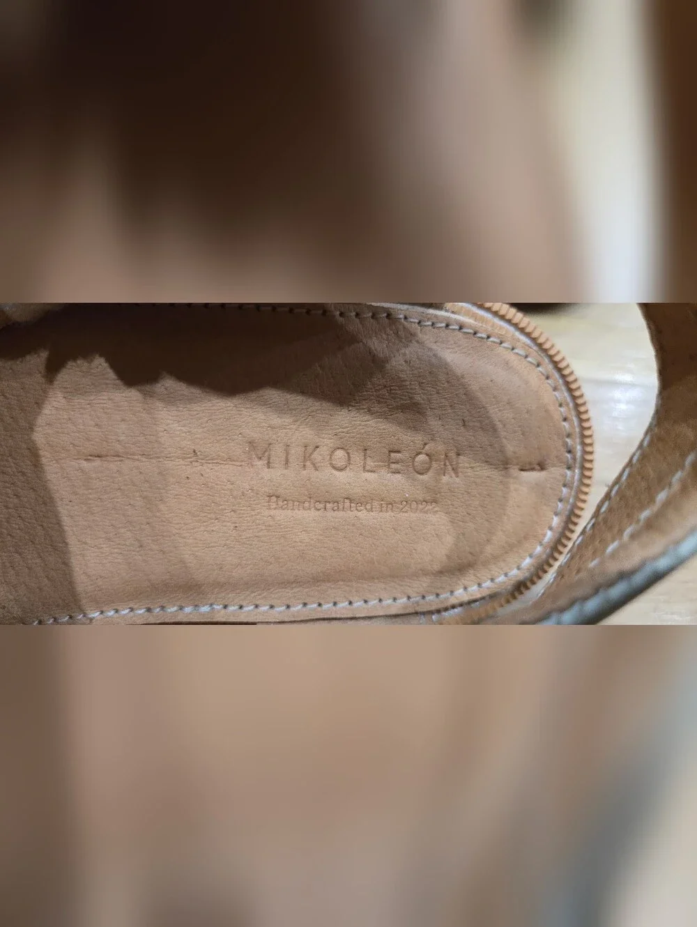 Mikoleon mikoleón light